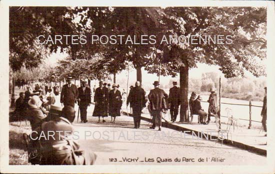 Cartes postales anciennes > CARTES POSTALES > carte postale ancienne > cartes-postales-ancienne.com Allier 03 Vichy