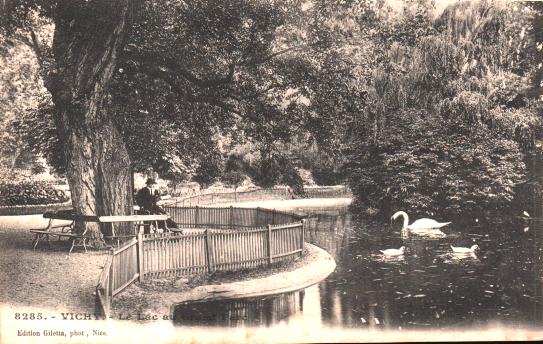 Cartes postales anciennes > CARTES POSTALES > carte postale ancienne > cartes-postales-ancienne.com Allier 03 Vichy