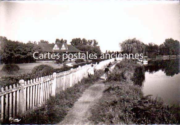 Cartes postales anciennes > CARTES POSTALES > carte postale ancienne > cartes-postales-ancienne.com  Vichy