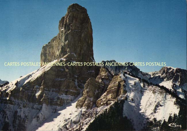 Cartes postales anciennes > CARTES POSTALES > carte postale ancienne > cartes-postales-ancienne.com Provence alpes cote d'azur Moustiers Sainte Marie