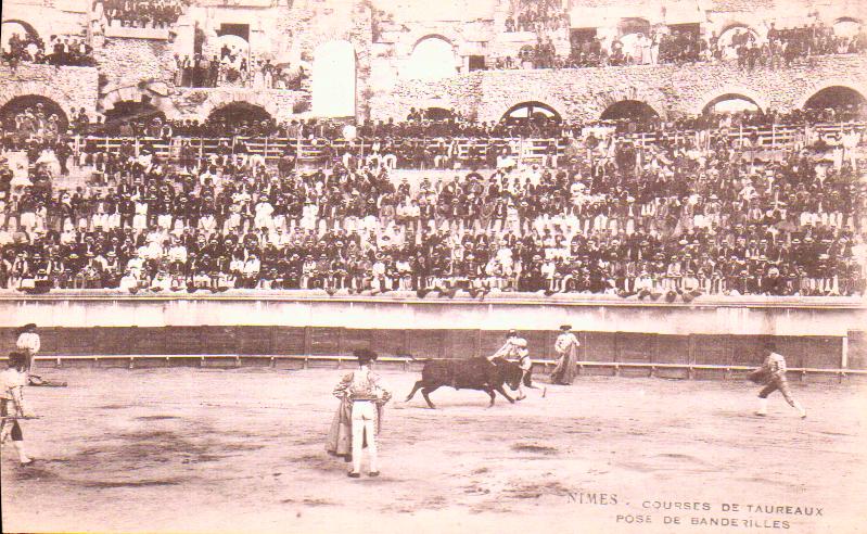 Cartes postales anciennes > CARTES POSTALES > carte postale ancienne > cartes-postales-ancienne.com Provence alpes cote d'azur Bouches du rhone Nimes