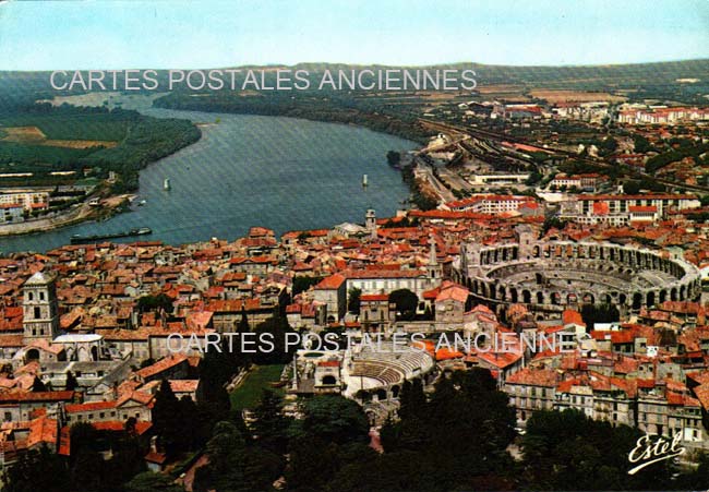 Cartes postales anciennes > CARTES POSTALES > carte postale ancienne > cartes-postales-ancienne.com Provence alpes cote d'azur Bouches du rhone Arles