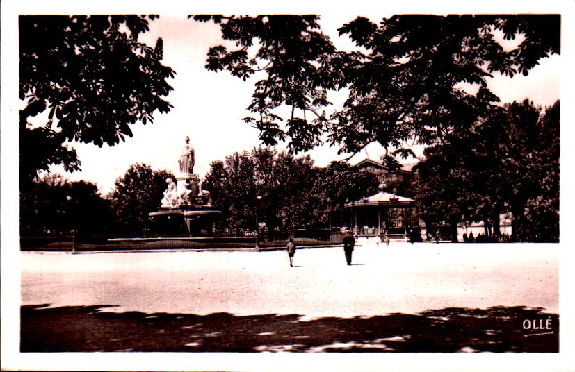 Cartes postales anciennes > CARTES POSTALES > carte postale ancienne > cartes-postales-ancienne.com Gard 30 Nimes