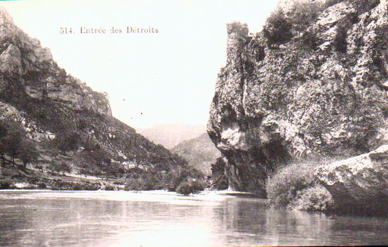 Cartes postales anciennes > CARTES POSTALES > carte postale ancienne > cartes-postales-ancienne.com Occitanie Lozere Sainte Enimie