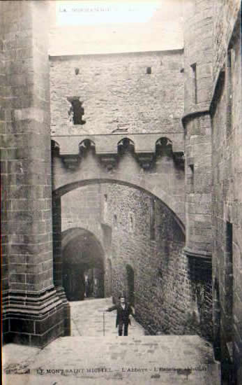 Cartes postales anciennes > CARTES POSTALES > carte postale ancienne > cartes-postales-ancienne.com Normandie Le Mont Saint Michel