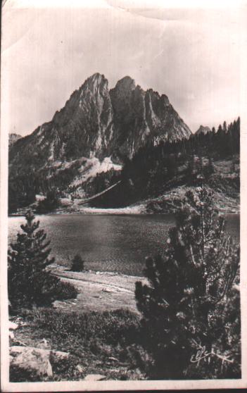 Cartes postales anciennes > CARTES POSTALES > carte postale ancienne > cartes-postales-ancienne.com Occitanie Hautes pyrenees Bagneres De Bigorre