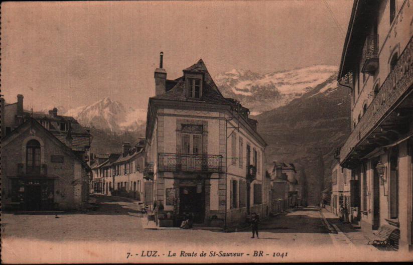 Cartes postales anciennes > CARTES POSTALES > carte postale ancienne > cartes-postales-ancienne.com Occitanie Hautes pyrenees Luz Saint Sauveur