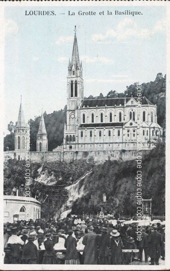 Cartes postales anciennes > CARTES POSTALES > carte postale ancienne > cartes-postales-ancienne.com Occitanie Hautes pyrenees Lourdes