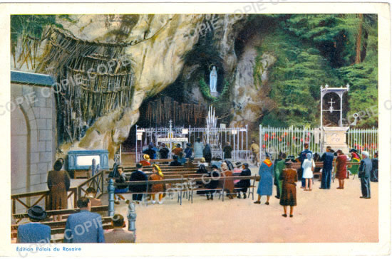 Cartes postales anciennes > CARTES POSTALES > carte postale ancienne > cartes-postales-ancienne.com Occitanie Hautes pyrenees Lourdes