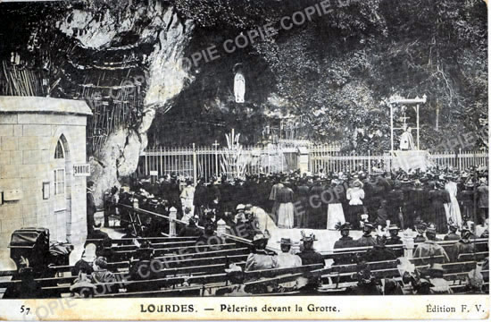 Cartes postales anciennes > CARTES POSTALES > carte postale ancienne > cartes-postales-ancienne.com Occitanie Hautes pyrenees Lourdes