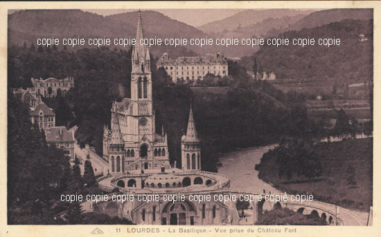 Cartes postales anciennes > CARTES POSTALES > carte postale ancienne > cartes-postales-ancienne.com Occitanie Hautes pyrenees Lourdes