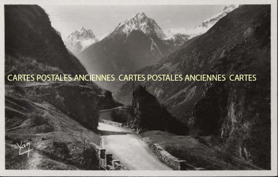 Cartes postales anciennes > CARTES POSTALES > carte postale ancienne > cartes-postales-ancienne.com Occitanie Hautes pyrenees Luz Saint Sauveur