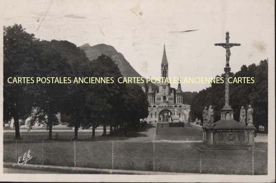 Cartes postales anciennes > CARTES POSTALES > carte postale ancienne > cartes-postales-ancienne.com Occitanie Hautes pyrenees Lourdes