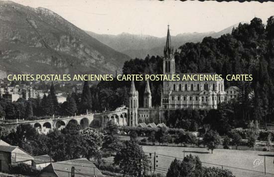 Cartes postales anciennes > CARTES POSTALES > carte postale ancienne > cartes-postales-ancienne.com Occitanie Hautes pyrenees Lourdes