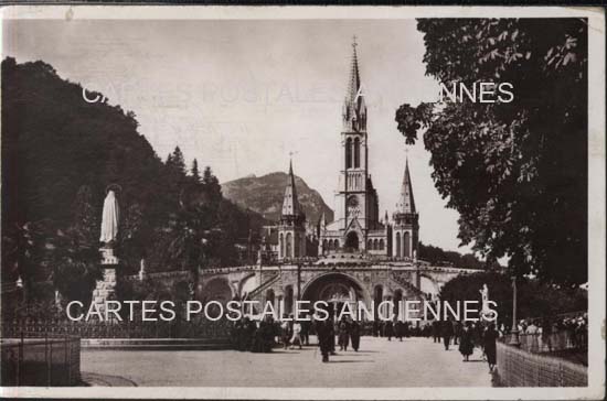 Cartes postales anciennes > CARTES POSTALES > carte postale ancienne > cartes-postales-ancienne.com Occitanie Hautes pyrenees Lourdes