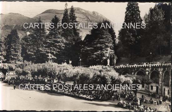 Cartes postales anciennes > CARTES POSTALES > carte postale ancienne > cartes-postales-ancienne.com Occitanie Hautes pyrenees Lourdes