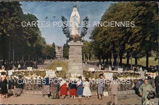 Cartes postales anciennes > CARTES POSTALES > carte postale ancienne > cartes-postales-ancienne.com Occitanie Hautes pyrenees Lourdes