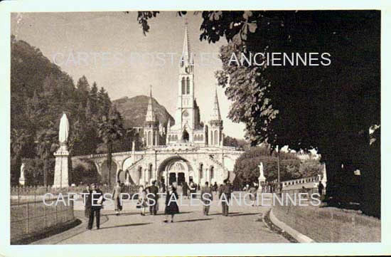 Cartes postales anciennes > CARTES POSTALES > carte postale ancienne > cartes-postales-ancienne.com Occitanie Hautes pyrenees Lourdes