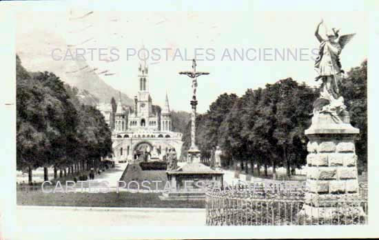 Cartes postales anciennes > CARTES POSTALES > carte postale ancienne > cartes-postales-ancienne.com Occitanie Hautes pyrenees Lourdes