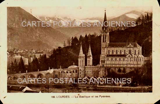 Cartes postales anciennes > CARTES POSTALES > carte postale ancienne > cartes-postales-ancienne.com Occitanie Hautes pyrenees Lourdes