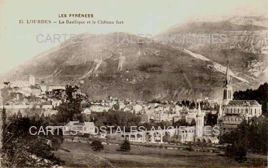 Cartes postales anciennes > CARTES POSTALES > carte postale ancienne > cartes-postales-ancienne.com Occitanie Hautes pyrenees Lourdes