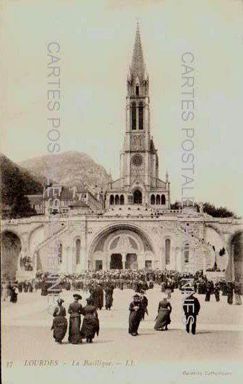 Cartes postales anciennes > CARTES POSTALES > carte postale ancienne > cartes-postales-ancienne.com Occitanie Hautes pyrenees Lourdes