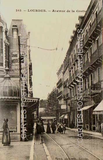 Cartes postales anciennes > CARTES POSTALES > carte postale ancienne > cartes-postales-ancienne.com Occitanie Hautes pyrenees Lourdes