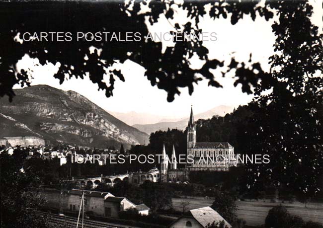 Cartes postales anciennes > CARTES POSTALES > carte postale ancienne > cartes-postales-ancienne.com Occitanie Hautes pyrenees Lourdes