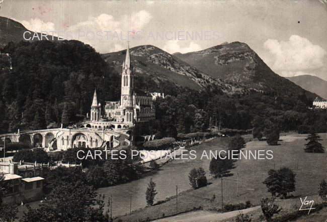 Cartes postales anciennes > CARTES POSTALES > carte postale ancienne > cartes-postales-ancienne.com Occitanie Hautes pyrenees Lourdes