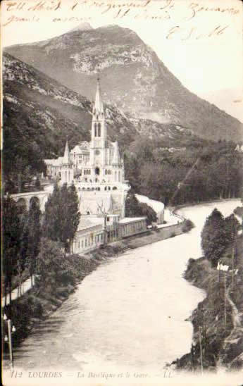 Cartes postales anciennes > CARTES POSTALES > carte postale ancienne > cartes-postales-ancienne.com Occitanie Hautes pyrenees Lourdes