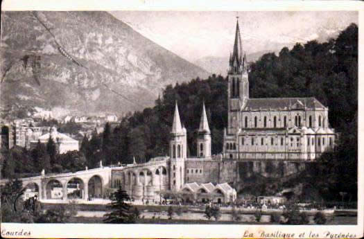 Cartes postales anciennes > CARTES POSTALES > carte postale ancienne > cartes-postales-ancienne.com Occitanie Hautes pyrenees Lourdes