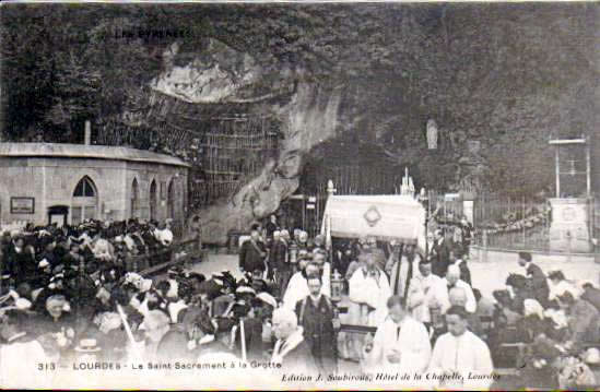 Cartes postales anciennes > CARTES POSTALES > carte postale ancienne > cartes-postales-ancienne.com Occitanie Hautes pyrenees Lourdes