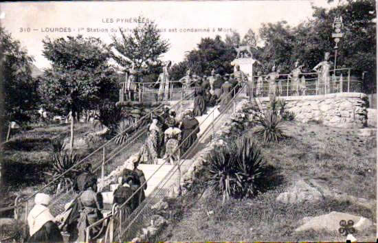 Cartes postales anciennes > CARTES POSTALES > carte postale ancienne > cartes-postales-ancienne.com Occitanie Hautes pyrenees Lourdes