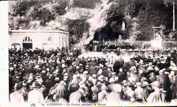 Cartes postales anciennes > CARTES POSTALES > carte postale ancienne > cartes-postales-ancienne.com Occitanie Hautes pyrenees Lourdes