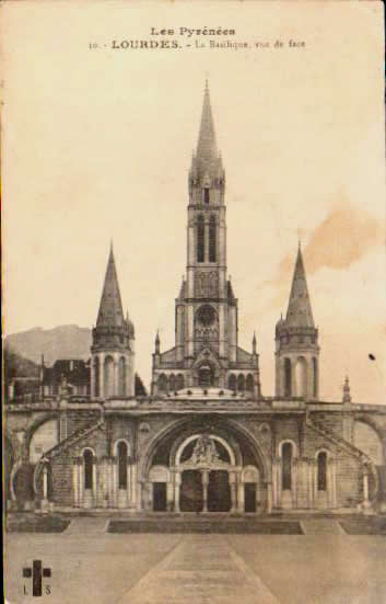 Cartes postales anciennes > CARTES POSTALES > carte postale ancienne > cartes-postales-ancienne.com Occitanie Hautes pyrenees Lourdes