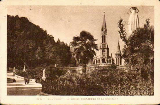 Cartes postales anciennes > CARTES POSTALES > carte postale ancienne > cartes-postales-ancienne.com Occitanie Hautes pyrenees Lourdes