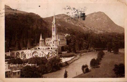 Cartes postales anciennes > CARTES POSTALES > carte postale ancienne > cartes-postales-ancienne.com Occitanie Hautes pyrenees Lourdes