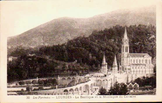 Cartes postales anciennes > CARTES POSTALES > carte postale ancienne > cartes-postales-ancienne.com Occitanie Hautes pyrenees Lourdes