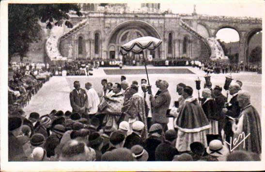 Cartes postales anciennes > CARTES POSTALES > carte postale ancienne > cartes-postales-ancienne.com Occitanie Hautes pyrenees Lourdes