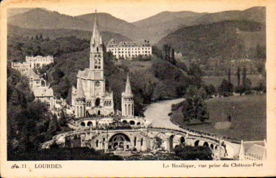 Cartes postales anciennes > CARTES POSTALES > carte postale ancienne > cartes-postales-ancienne.com Occitanie Hautes pyrenees Lourdes