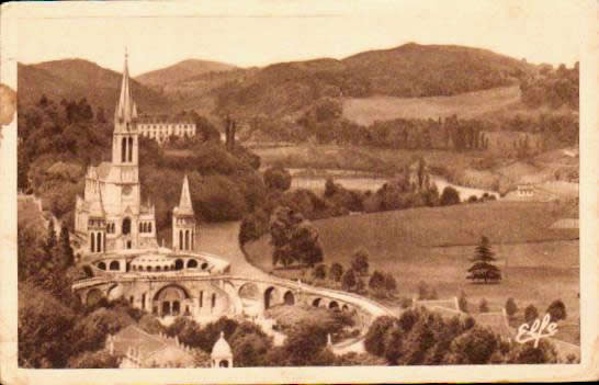 Cartes postales anciennes > CARTES POSTALES > carte postale ancienne > cartes-postales-ancienne.com Occitanie Hautes pyrenees Lourdes