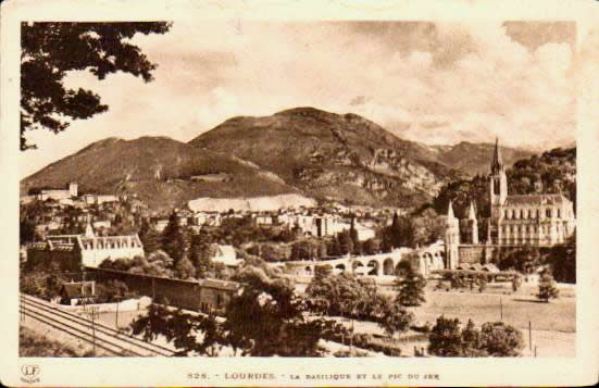 Cartes postales anciennes > CARTES POSTALES > carte postale ancienne > cartes-postales-ancienne.com Occitanie Hautes pyrenees Lourdes