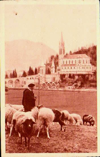 Cartes postales anciennes > CARTES POSTALES > carte postale ancienne > cartes-postales-ancienne.com Occitanie Hautes pyrenees Lourdes