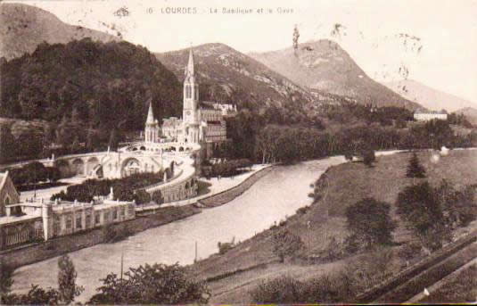 Cartes postales anciennes > CARTES POSTALES > carte postale ancienne > cartes-postales-ancienne.com Occitanie Hautes pyrenees Lourdes