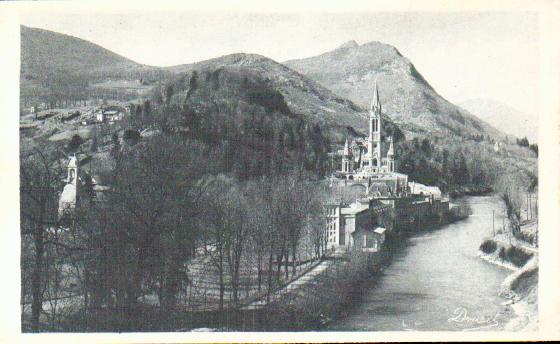 Cartes postales anciennes > CARTES POSTALES > carte postale ancienne > cartes-postales-ancienne.com Occitanie Hautes pyrenees Lourdes