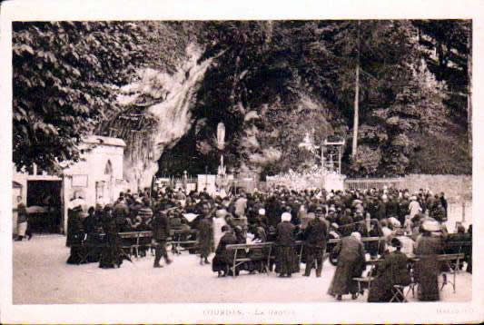 Cartes postales anciennes > CARTES POSTALES > carte postale ancienne > cartes-postales-ancienne.com Occitanie Hautes pyrenees Lourdes