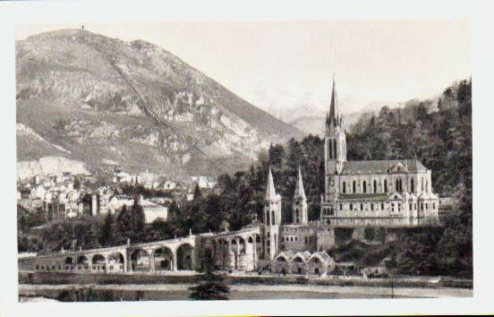 Cartes postales anciennes > CARTES POSTALES > carte postale ancienne > cartes-postales-ancienne.com Occitanie Hautes pyrenees Lourdes