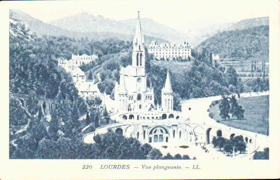 Cartes postales anciennes > CARTES POSTALES > carte postale ancienne > cartes-postales-ancienne.com Occitanie Hautes pyrenees Lourdes