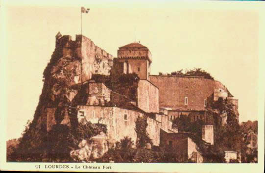 Cartes postales anciennes > CARTES POSTALES > carte postale ancienne > cartes-postales-ancienne.com Occitanie Hautes pyrenees Lourdes