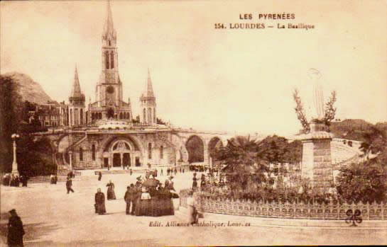 Cartes postales anciennes > CARTES POSTALES > carte postale ancienne > cartes-postales-ancienne.com Occitanie Hautes pyrenees Lourdes